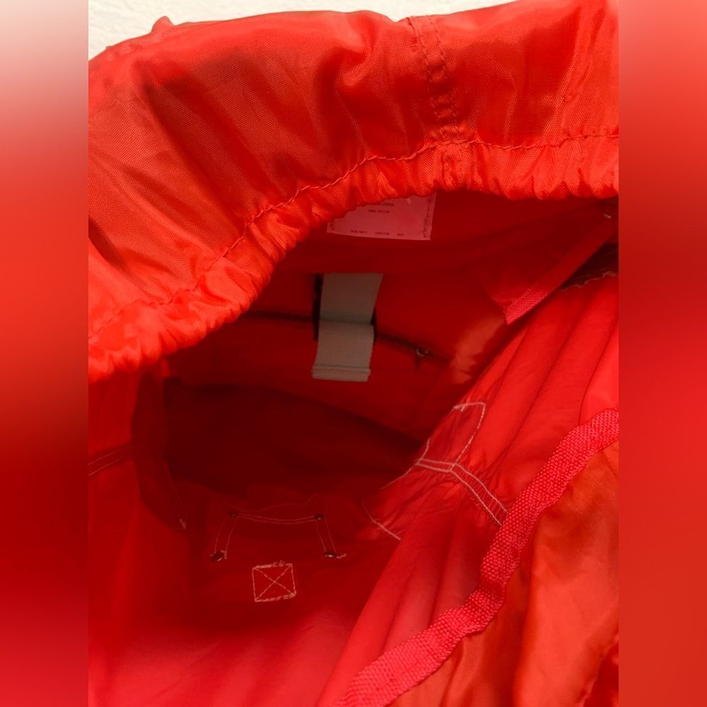 VS PINK UNIVERSITY RED VINTAGE BACKPACK - Picture 2 of 14